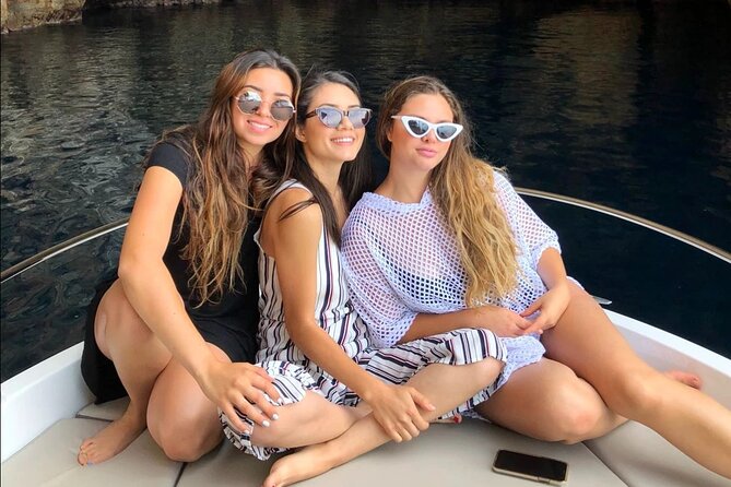 4-hour Private Boat Tour From Dubrovnik with Drinks - Sipan and Sudurad: a small village walk with harbor views