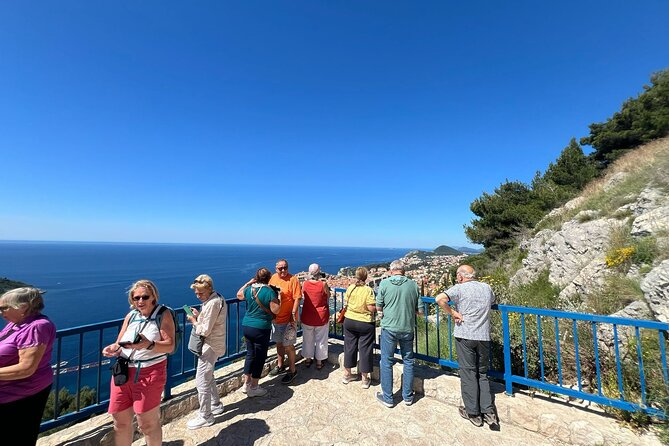 90 Minutes Cabrio Bus Sightseeing Tour of Dubrovnik - Guide-driver and English narration: what you’ll get from it