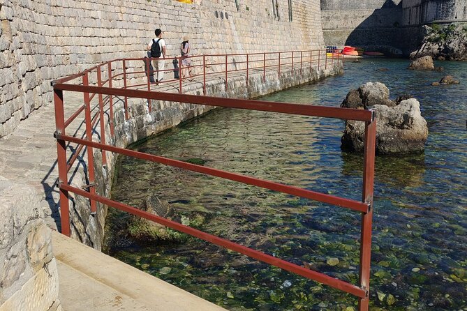 Adventure Dalmatia - Sunset Sea Kayaking & Snorkelling Dubrovnik - Guides set the tone: what you’ll notice once you’re on the water
