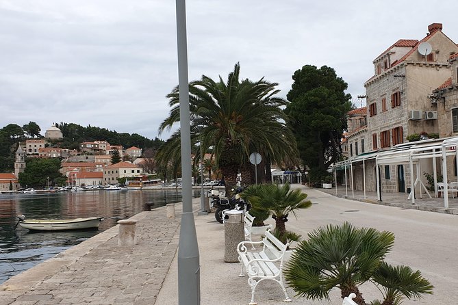 Afternoon Kayaking in Dubrovnik - How the pacing works: your own kayak, plus photo stops