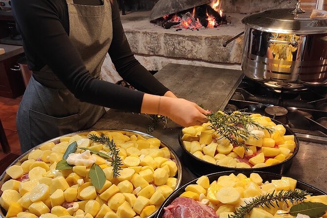 Authentic Garden to Table Cooking Class in Dubrovnik Countryside - The welcome and the program intro: a drink, then the plan
