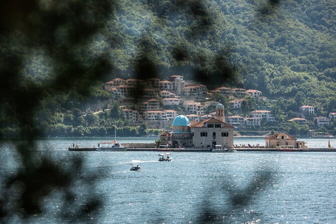 Bay of Kotor Private Full-Day Tour from Dubrovnik - Guides like Carlos and Ivan: how the best part becomes human