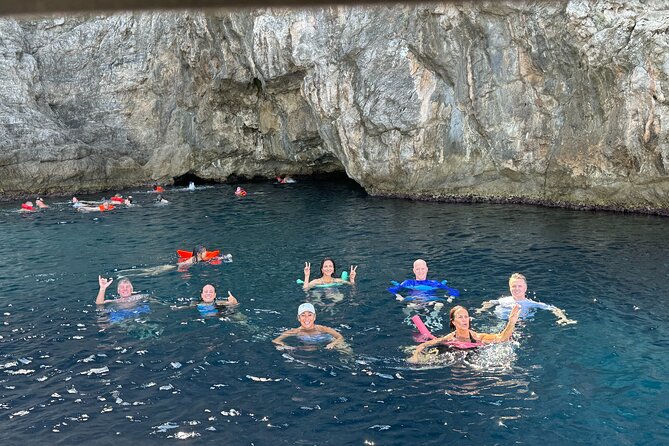 Blue Cave Boat Tour in Dubrovnik - Why This Blue Cave Boat Tour Works Best as a Small-Group Ride