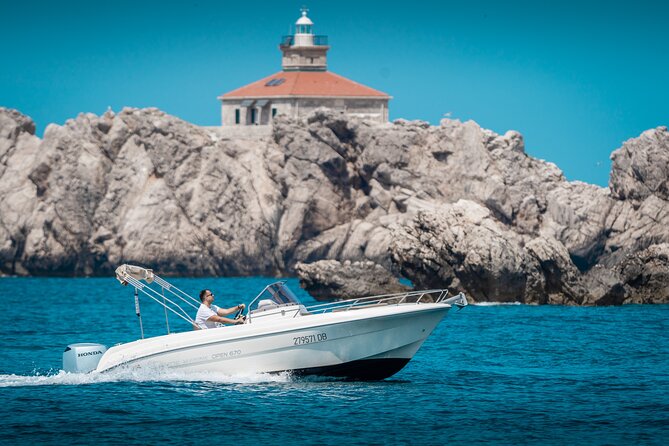 BLUE CAVE & ELAPHITI ISLANDS 4 HOURS ALL INCLUSIVE boat tour - What all-inclusive really means on this boat