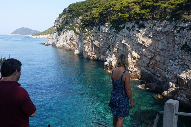 BLUE CAVE private speedboat tour with drinks - Price, Fuel Surcharges, and When This Tour Is a Smart Buy