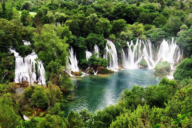 Bosnia Day Trip: Mostar and Kravice Waterfalls by Luxury Minibus - Meeting at Pile Gate and crossing into Bosnia by 6:40 am