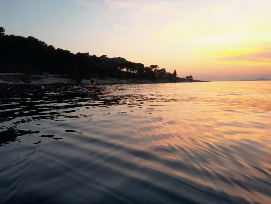 Cavtat: 'Pomalo' Sunset Guided Sea Kayaking Tour - Where You Meet and How the Tour Starts