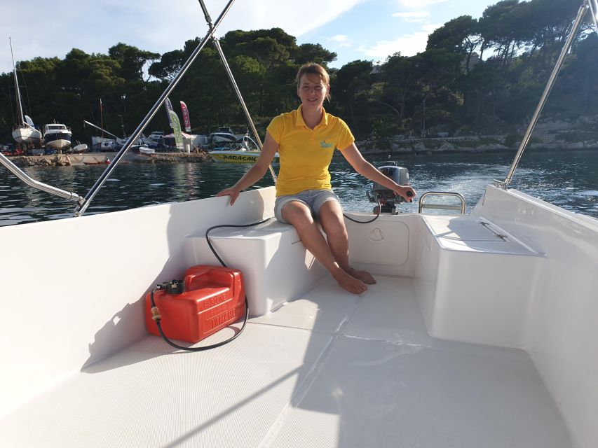 Cavtat: Self-Drive Boat Rental with 5 hp Engine (1–6 People) - Why a self-drive boat in Cavtat feels different