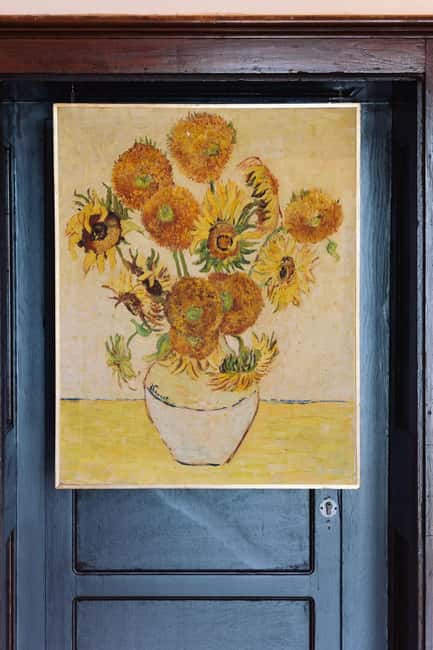 Cavtat: Ticket for Banac Gallery with Van Gogh's-Sunflowers - Van Gogh’s Sunflowers in person: why it lands differently