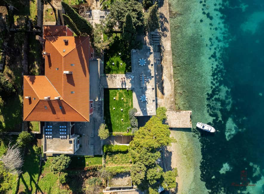 Cavtat Wine Experience: Tasting at Wine Bar Banac - Stop 1 in Cavtat: your first tasting-and-food block (about 2 hours)