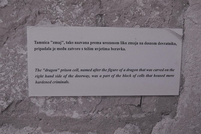 Crime and Punishment in old Dubrovnik - Meeting at Ulica Dante Alighieri and stepping into Pile