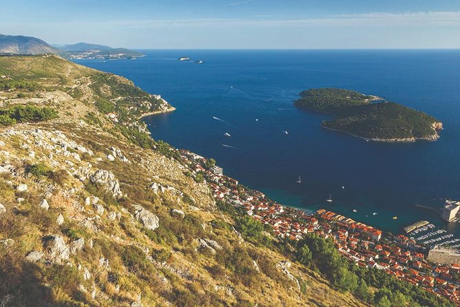 Croatia Island Hopping: Dalmatian Odyssey from Dubrovnik (8 days) - Korčula Town: Venetian Lions and a Town You Can Walk