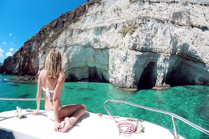Croatia Luxury Villa and Yacht Combo Package on Korcula Island - Vis and Hvar: caves, Stiniva, and an Old Town walk that doesn’t feel rushed