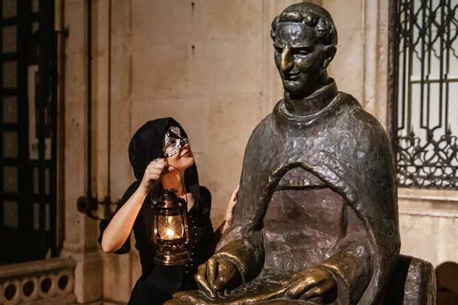 Dark Tales of the Old Town - Key highlights you’ll feel on the ground