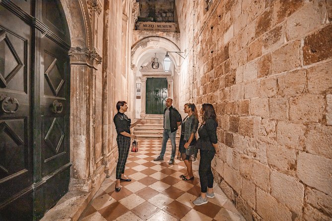 Dark Tales of the Old Town - Rector’s Palace and Stradun: ending where the light comes back