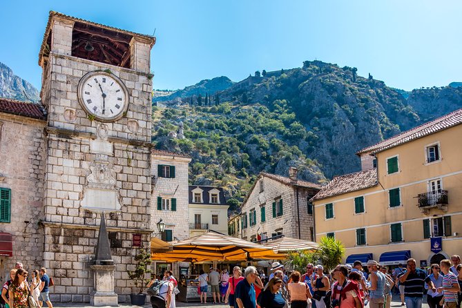 Day trip to Montenegro from Dubrovnik - Why this Montenegro day trip starts at 6:15 am