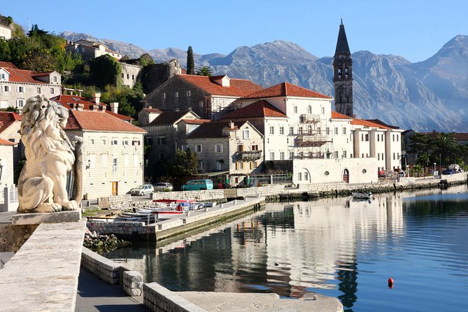 Day trip to Montenegro from Dubrovnik - Comfort and group size: maximum 50 people