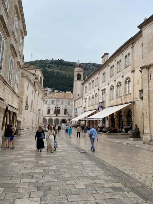 Discover the Old Town of Dubrovnik - Cost, group size, and what $17 buys you in Dubrovnik