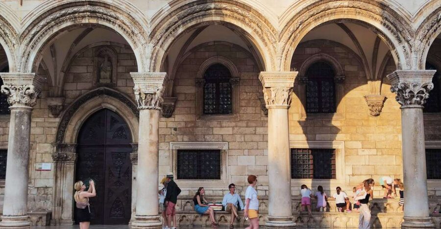 Dubrovnik: 2h Old Town Private Guided Tour - Key things you’ll actually notice