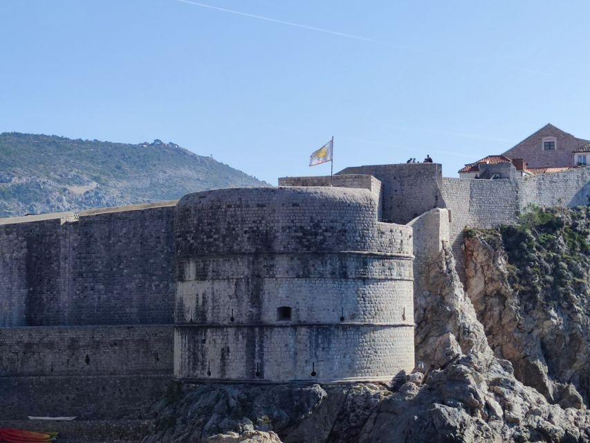 Dubrovnik: 2h Old Town Private Guided Tour - Fort Lovrijenac and the views: pacing matters here