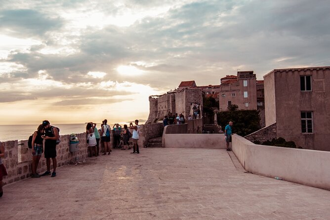 Dubrovnik: 3 Hour Private Tour - Old Town & City Walls - Porat Dubrovnik Finish: Ending Near the Port So Your Day Continues
