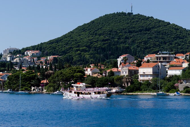 Dubrovnik: 3 Islands Boat Tour with Lunch & drinks(FR, ES, EN) - Šipan: Olive Trees, Late-Gothic Villas, and Boat Jumps