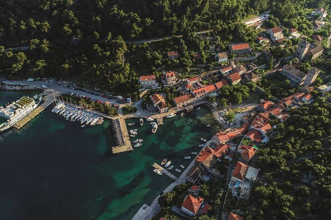 Dubrovnik: 3 Islands Fun Day Trip by Boat (Host: EN,FR,ES) - Onboard vibe: friendly crew, multilingual support, and the unlimited-drinks factor