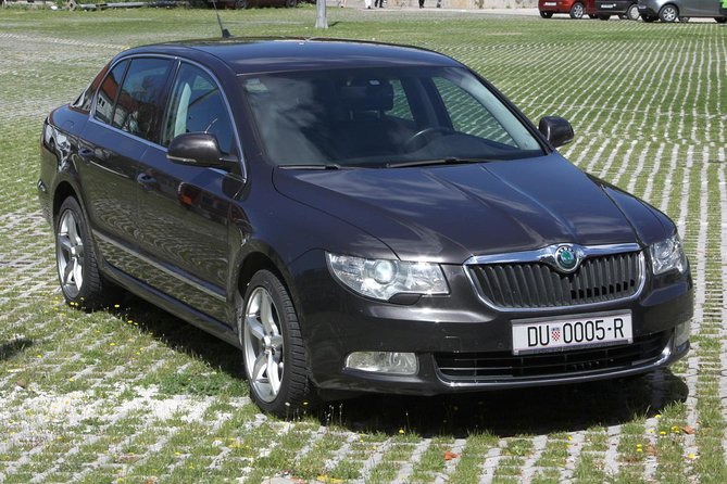 Dubrovnik airport transfer - Private Sedan or Minivan: Comfort + Fewer Delays