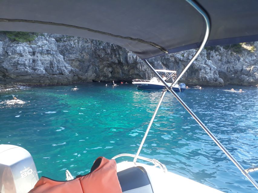Dubrovnik:All inclusive Private Tour with Blue Cave Visit - Šunj beach and the anchored calm in a secluded bay