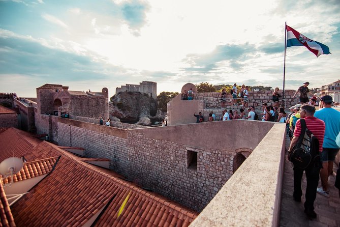 Dubrovnik: Ancient City Walls & Wars Walking Tour - When to go, what to bring, and how to handle the heat and stairs