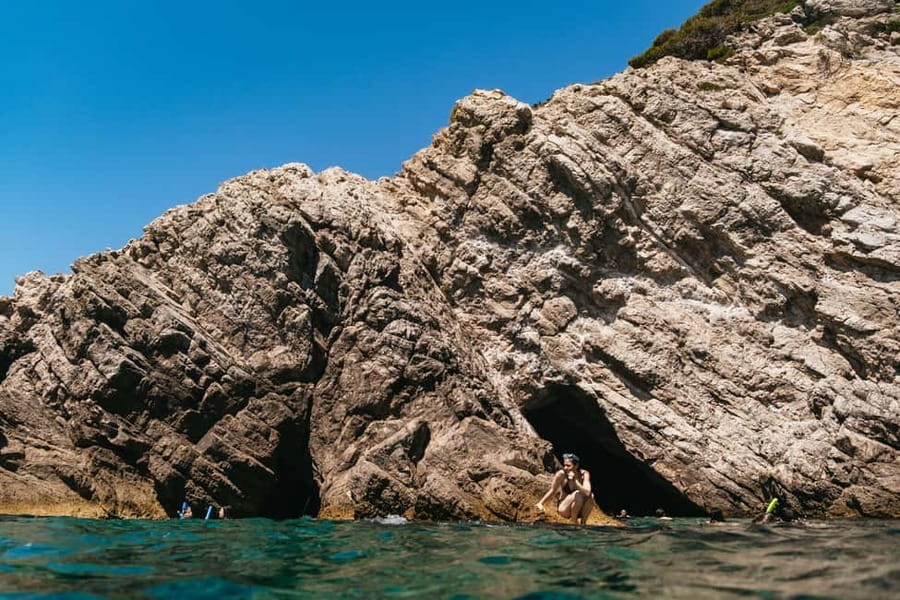 Dubrovnik: Blue Cave and Elafit Small Group Boat Exploration - Dubrovnik to Koločep by Small Boat: the overall vibe