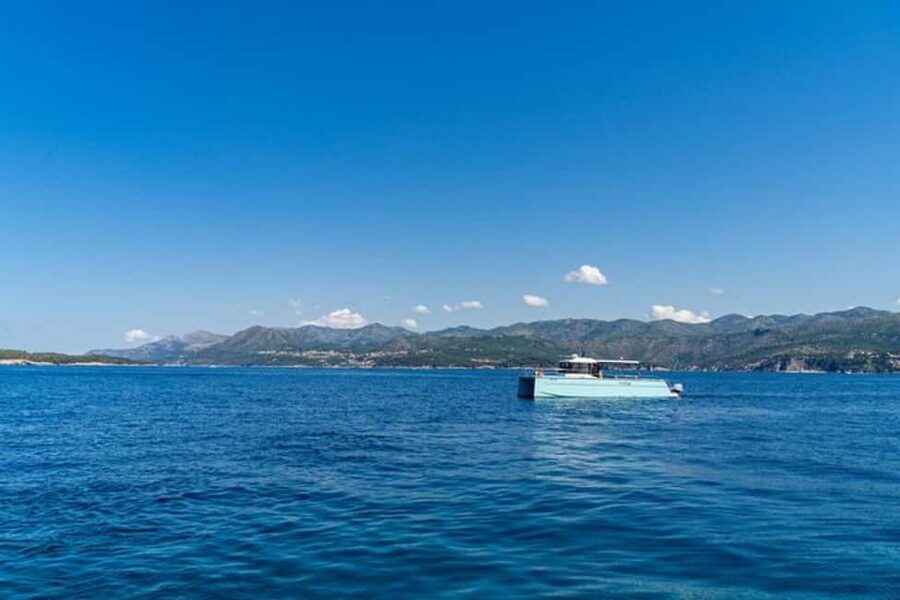 Dubrovnik: Blue Cave Catamaran Tour with Drinks and Snorkel - Key things to know before you go