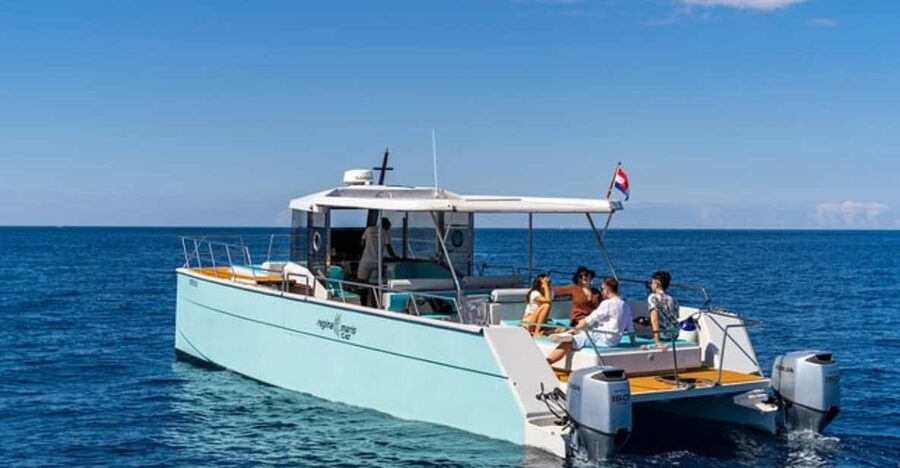Dubrovnik: Blue Cave Catamaran Tour with Drinks and Snorkel - Another caves and swims: how the hidden stops work in real time