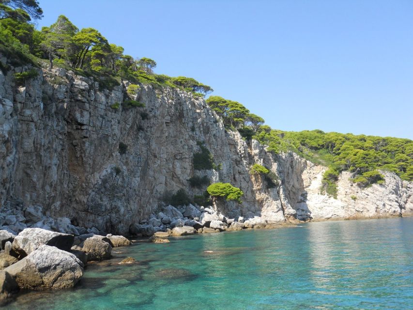 Dubrovnik: Blue Cave Tour with Panoramic Old Town View - The Blue Cave stop on Koločep: short window, big payoff