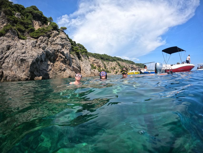 Dubrovnik: Blue & Green Caves Private Boat Tour with Drinks - Stop 5: Sunj Beach on Lopud (reset with sandy time)