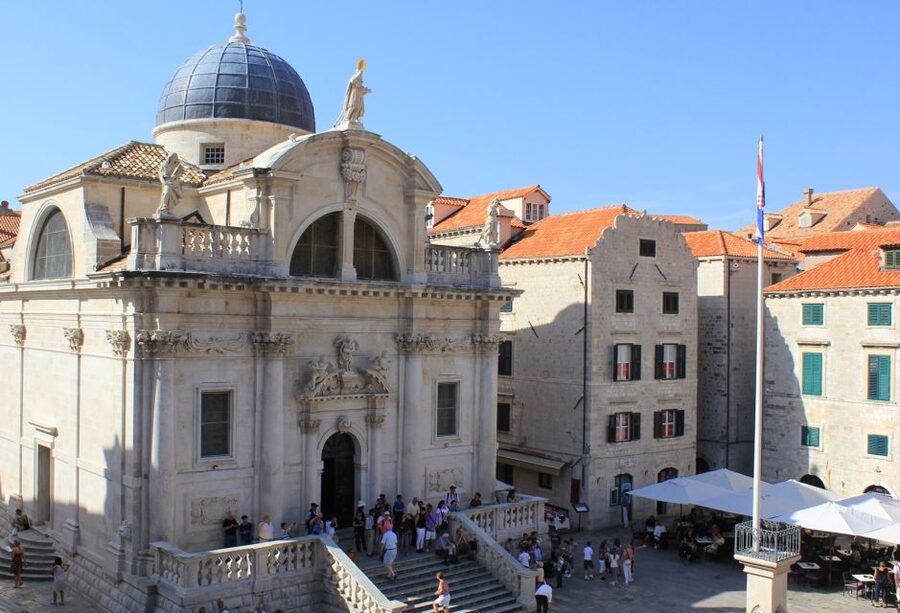 Dubrovnik: Cable Car, Walking Tour and City Walls Combo - Meeting at Pile Square: the easiest place to start