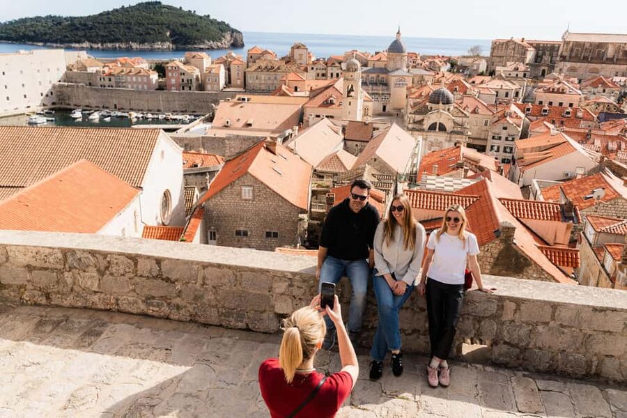Dubrovnik: City Walls Guided Tour-Small Group Experience - Walking the Dubrovnik Walls: what towers and bastions really mean