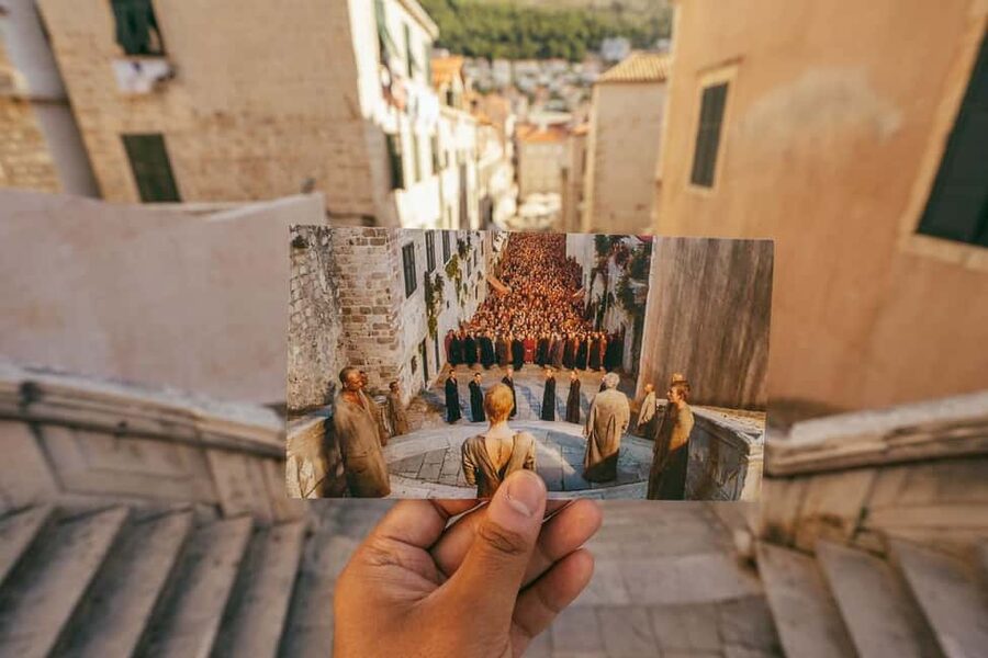Dubrovnik: City Walls, Old Town Walking Tour & Adriatic View - Stradun Street and Onofrio’s Fountain: where the postcards start