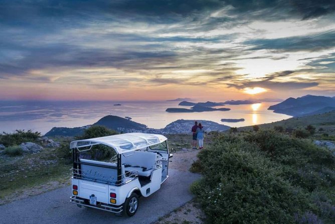 Dubrovnik E-Tuk Tuk Sunset Tour to Mount Srd - Riding up Dubrovnik: what the e-tuk tuk adds (and what to expect)