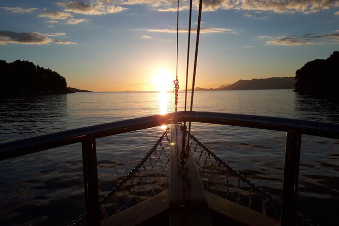 Dubrovnik Elafiti Islands Cruise with Lunch, Drinks and Pickup - Key things I’d circle on your map