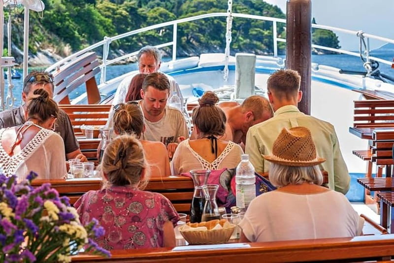 Dubrovnik: Elaphite Islands Cruise with Drinks/Lunch Options - The Blue Cave add-on: the option worth thinking about