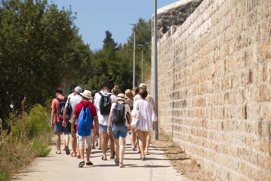 Dubrovnik: Elaphiti Island Luxury Pirate Ship Cruise - Optional add-ons: budget for tastings and the things you’ll actually use