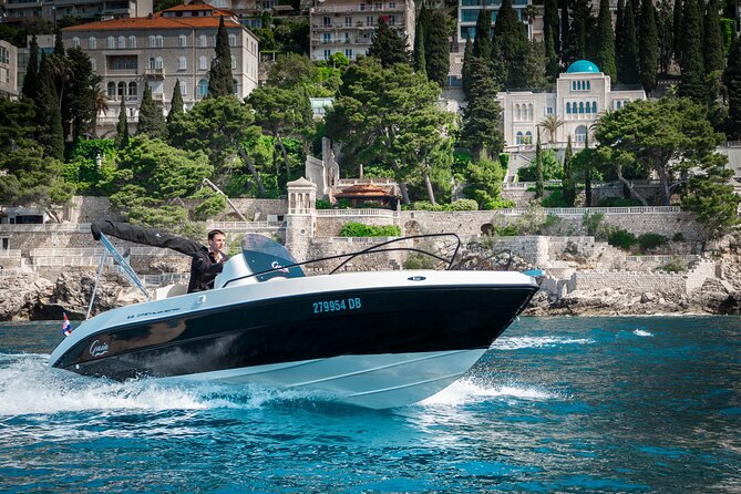 Dubrovnik: Elaphiti Islands 8 hours private tour with a speedboat - Stop 2: Sunj Beach for swimming and an easy beach break