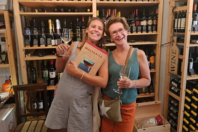 Dubrovnik Food & Wine Tour (Small-Group) - Meeting at the Clock Tower and finding your rhythm on arrival