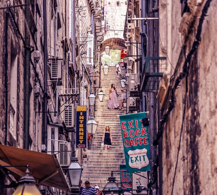 Dubrovnik for Kids: A Playful Family Walking Tour Experience - Key highlights at a glance
