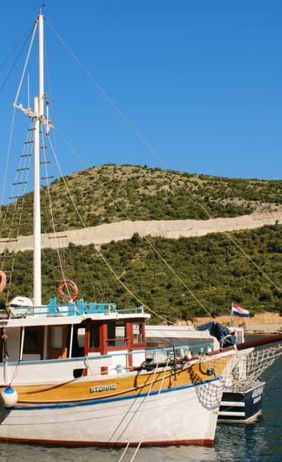 Dubrovnik: Full-Day Blue Cave & Elaphiti Islands Boat Tour - Key highlights at a glance
