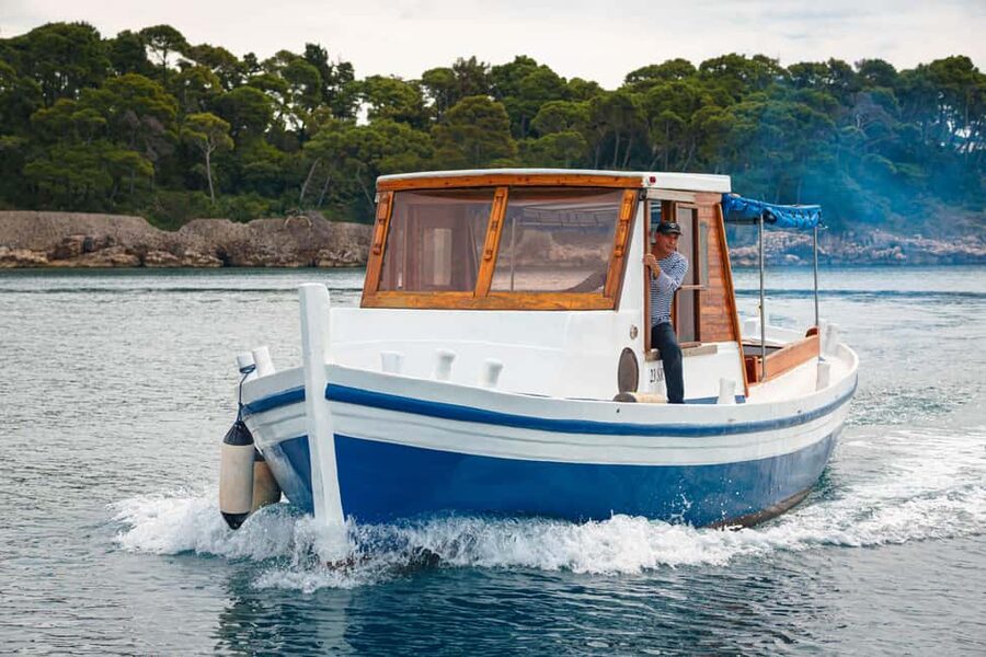 Dubrovnik: Full-Day Blue Cave & Elaphiti Islands Boat Tour - First Stop: Blue Cave time, plus what to do once you’re there