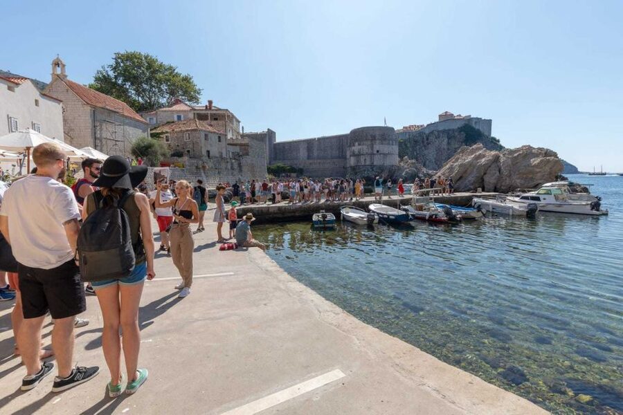 Dubrovnik: Full-Day Total Game of Thrones Experience - Meeting at Pile Square and Getting Set for a 7-Hour Route