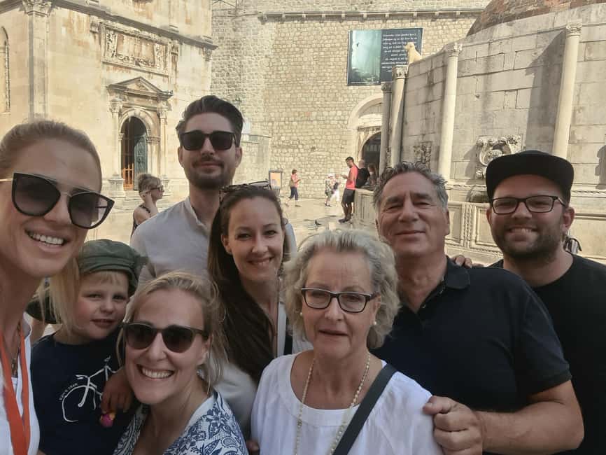 Dubrovnik: Game of Thrones & City Walls Walking Tour - Guide Style: What You’ll Likely Experience in the Group