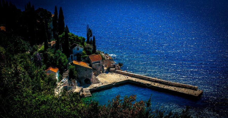 Dubrovnik: Game of Thrones Complete Tour - A Game of Thrones tour that teaches Dubrovnik, too